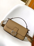 フェンディ スーパーコピー ピーカブー ミラー級